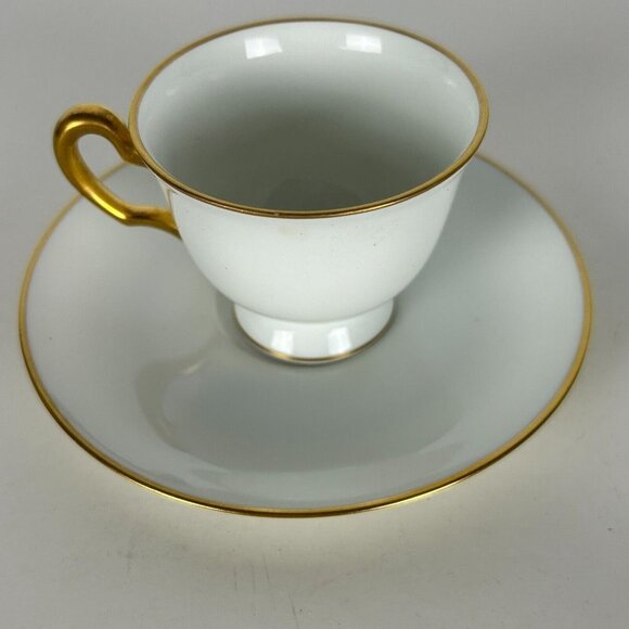 Okura Art White Porcelain Tea Cup and Saucer Set Japan 24K Gold Rims - Picture 3 of 14